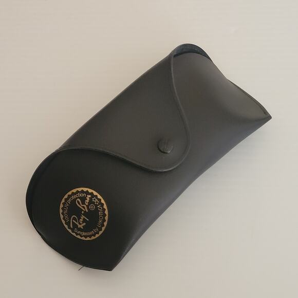 Ray-Ban Sunglasses Eyeglasses Faux Leather  Case with microfiber cleaner - Picture 2 of 5
